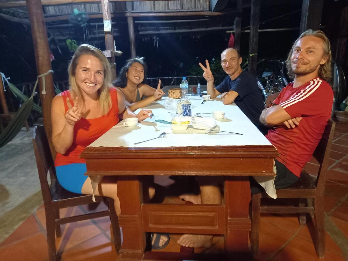 Homestay Ngoc Sang Vinh Long Exterior photo
