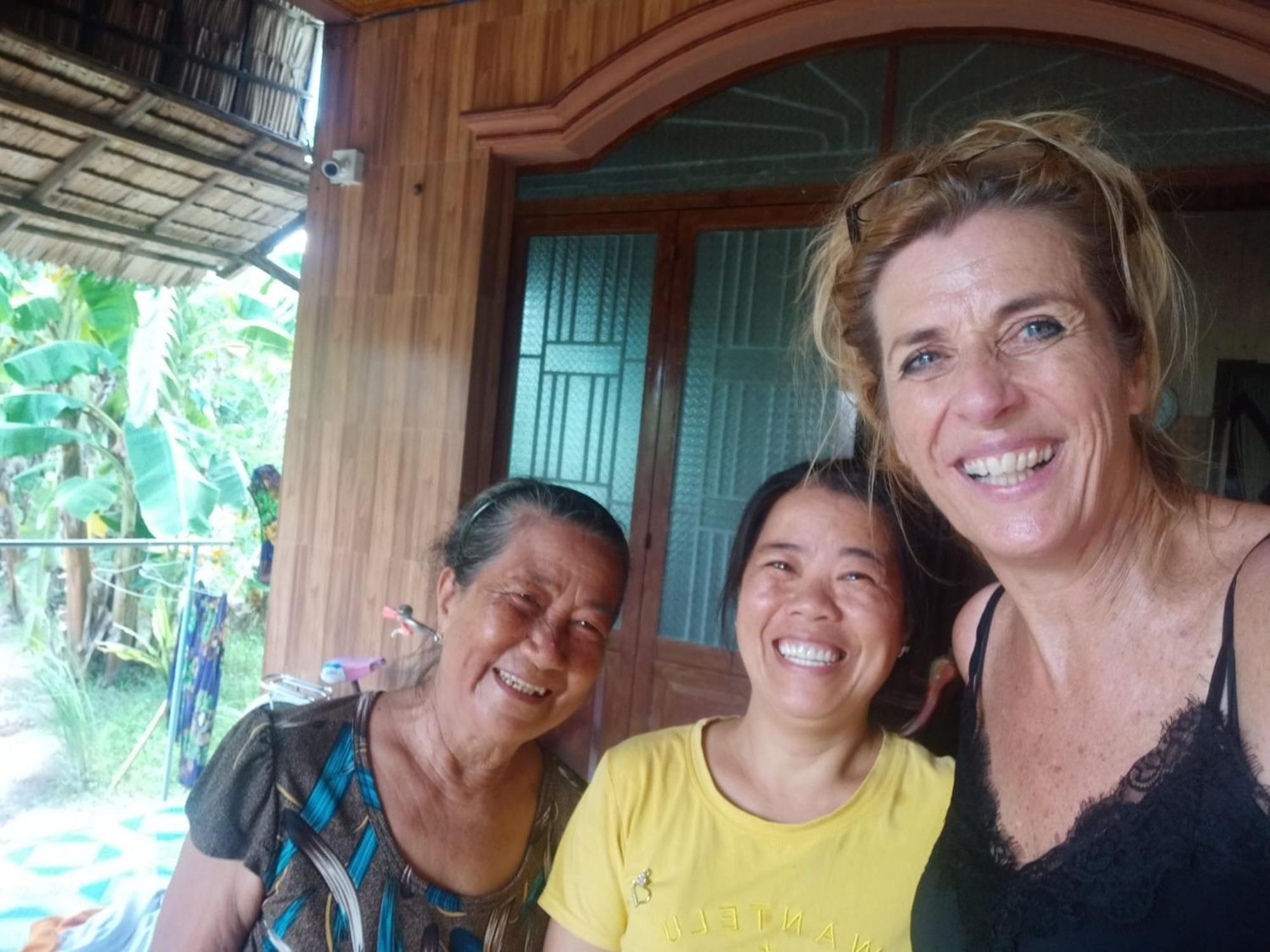 Homestay Ngoc Sang Vinh Long Exterior photo
