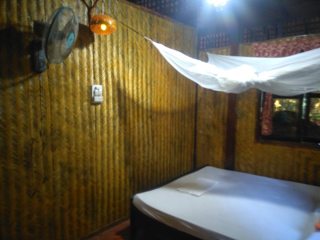 Homestay Ngoc Sang Vinh Long Exterior photo